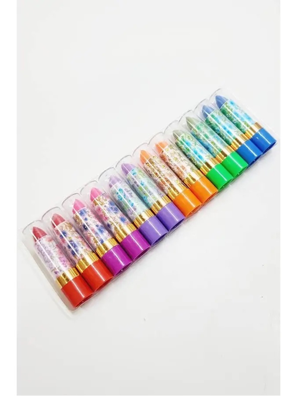 Color Changing Lip Balm - Picture 4 of 4